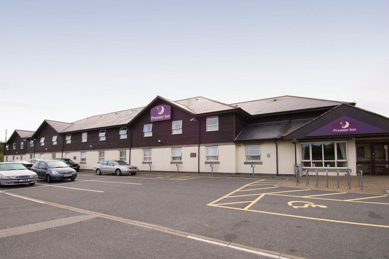 Premier Inn ヘイル エクステリア 写真